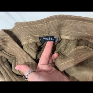 Brown boohoo sweatpants